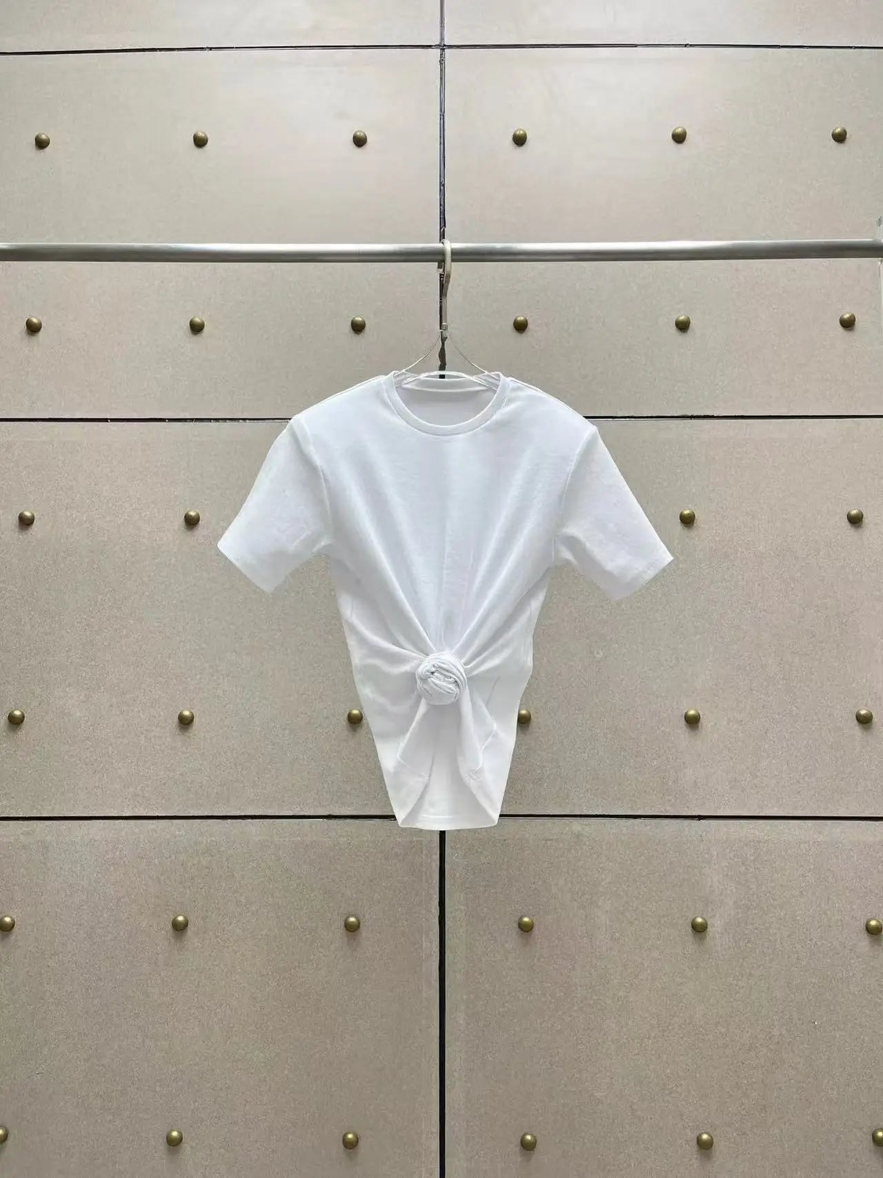 Y2K knotted twist knitted threaded round neck Top women fashionable and versatile navel padded shoulder short-sleeved T-shirt